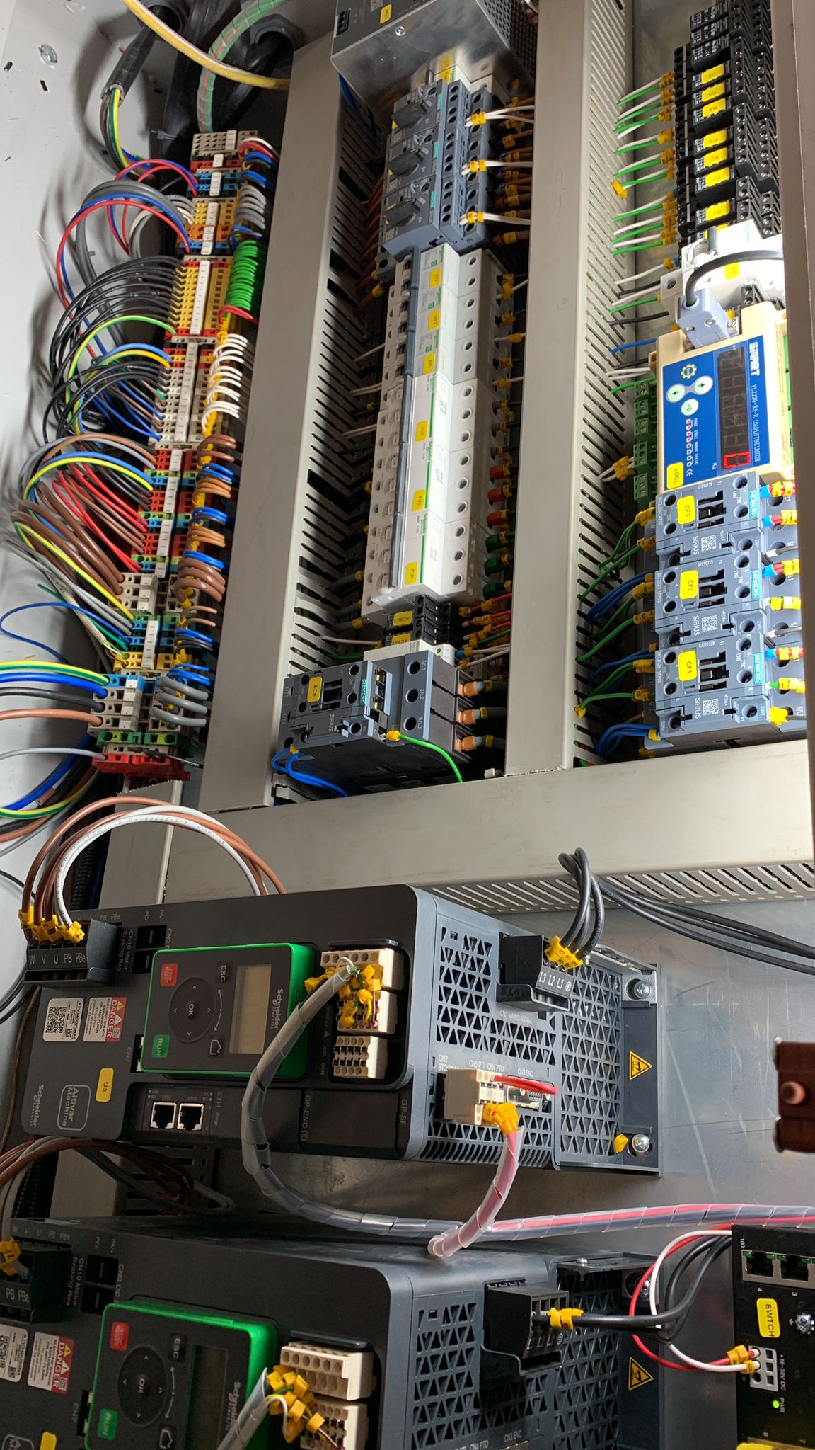 PLC ve sürücü pano uygulaması